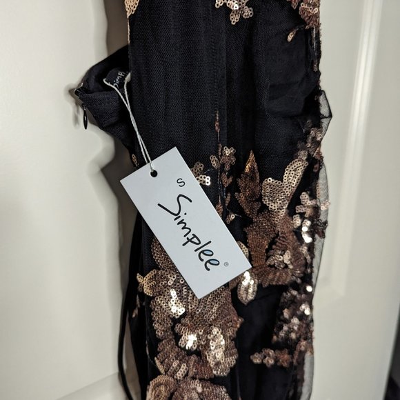 Sequin Bodycon Dress - Picture 7 of 8